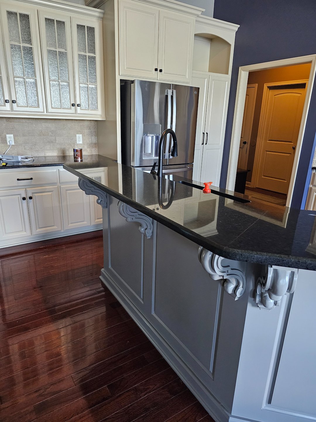  This Lee's Summit Mo kitchen has a fresh new look