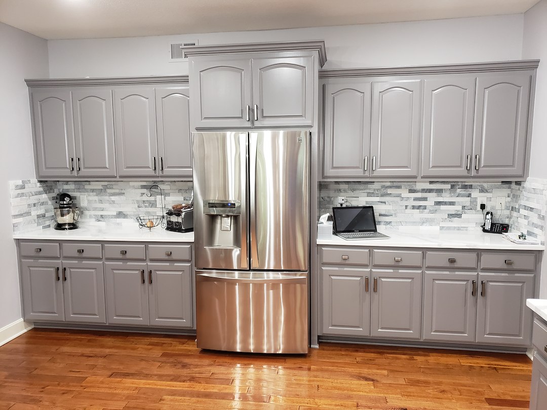 A new modern look for this Overland Park Ks kitchen 